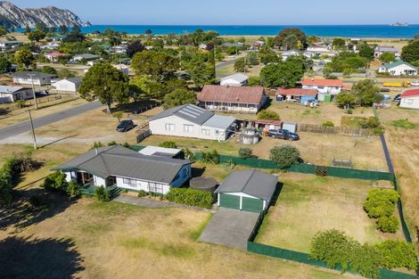 Photo of property in 40 Solander Street, Tolaga Bay, 4077