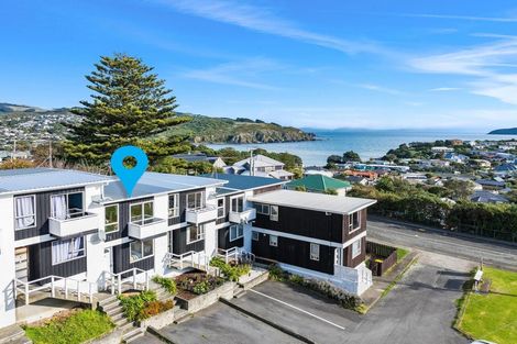 Photo of property in 5/12 Thornley Street, Titahi Bay, Porirua, 5022