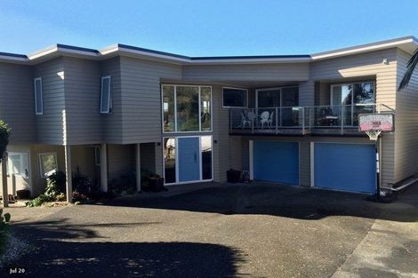 Photo of property in 1007a Beach Road, Torbay, Auckland, 0630