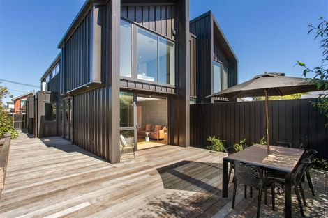 Photo of property in 2/151 Edgeware Road, Edgeware, Christchurch, 8013