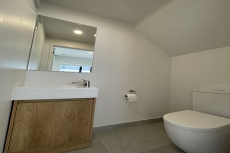 Photo of property in 1/2c Walsall Street, Avondale, Auckland, 1026