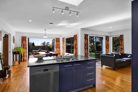 Photo of property in 47a Maire Street, Inglewood, 4330