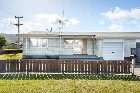 Photo of property in 2 Neil Street, Paeroa, 3600