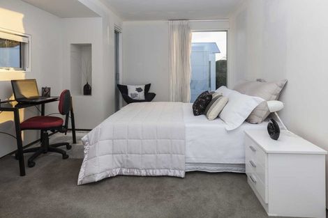 Photo of property in 100a Glandovey Road, Fendalton, Christchurch, 8052