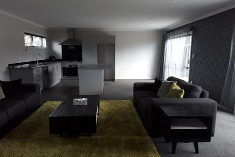 Photo of property in 2/382 Cobham Drive, Hillcrest, Hamilton, 3216