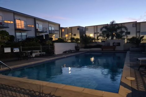 Photo of property in 3/7 Kelvin Hart Drive, East Tamaki, Auckland, 2013