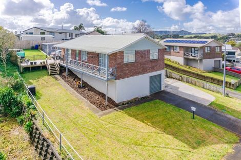 Photo of property in 3 Hartis Avenue, Huntly, 3700