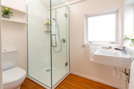 Photo of property in 32 Wade Street, Wadestown, Wellington, 6012