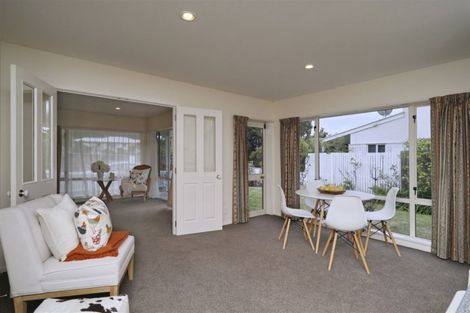 Photo of property in 1 Basil Place, Mount Pleasant, Christchurch, 8081