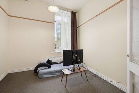 Photo of property in Columbia Apartments, 2/32 Cuba Street, Te Aro, Wellington, 6011