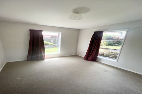 Photo of property in 2 Jocelyn Street, Casebrook, Christchurch, 8051