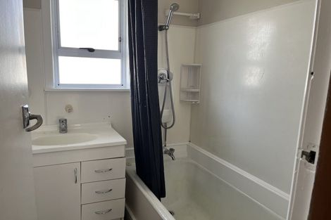 Photo of property in 21-21a Nottingham Avenue, Awapuni, Palmerston North, 4412