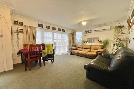 Photo of property in 21 Philip Street, Tokoroa, 3420