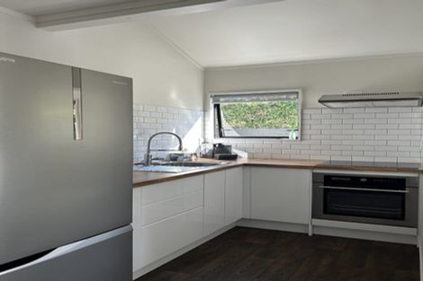 Photo of property in 8 Countess Close, Maupuia, Wellington, 6022