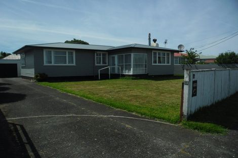 Photo of property in 12 Bone Crescent, Hawera, 4610