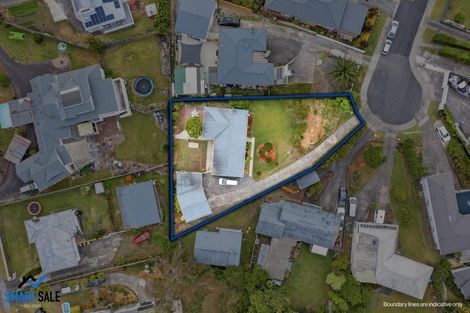 Photo of property in 9 Rerewai Place, Kelston, Auckland, 0602