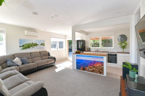 Photo of property in 10 Wiriana Place, Stanmore Bay, Whangaparaoa, 0932