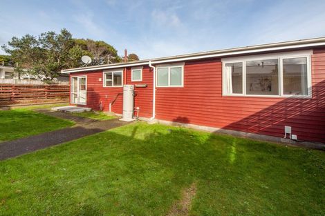 Photo of property in 54a Churton Drive, Churton Park, Wellington, 6037