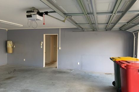 Photo of property in 123 Hobsonville Road, West Harbour, Auckland, 0618