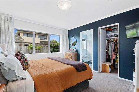 Photo of property in 26 Hoyte Place, Pukehangi, Rotorua, 3015