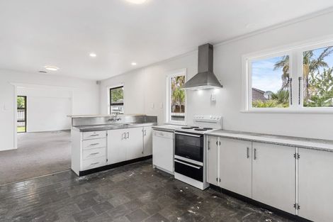 Photo of property in 1/49 Kelvin Road, Papakura, 2110