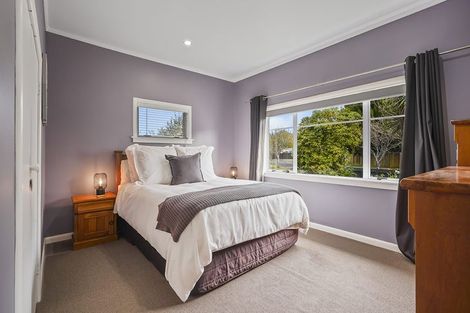 Photo of property in 6 Vectis Road, Hillcrest, Hamilton, 3216