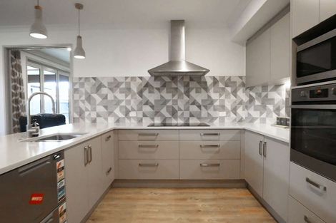 Photo of property in 26 Penetaka Heights, Pyes Pa, Tauranga, 3112