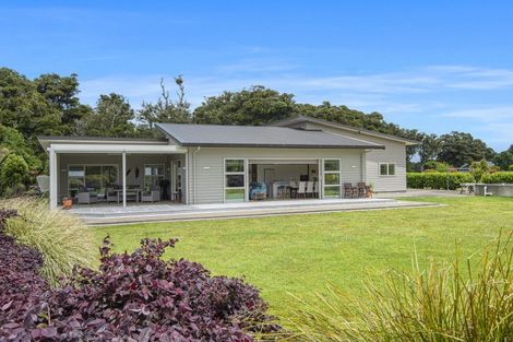 Photo of property in 4 Cornerstone Place, Te Kamo, Kamo, 0185