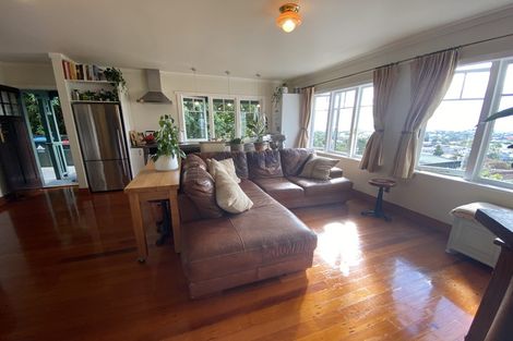 Photo of property in 8-10 Hillside Crescent South, Leigh, Auckland, 0985