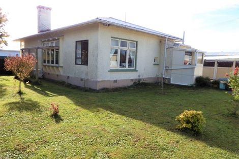 Photo of property in 15 Cuba Street, Marton, 4710