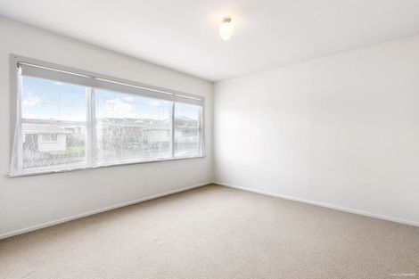 Photo of property in 1/40 Rosebank Road, Avondale, Auckland, 1026