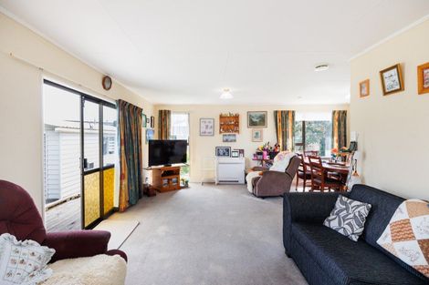 Photo of property in 11 Jupiter Street, Milson, Palmerston North, 4414