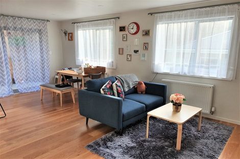 Photo of property in 18a Rarangi Way, Owhiro Bay, Wellington, 6023