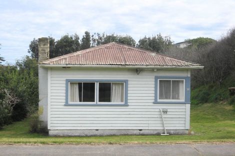 Photo of property in 123 Kahukura Avenue, Waitarere Beach, Levin, 5510