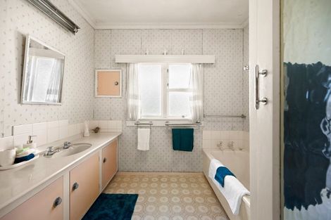 Photo of property in 10 Johnsview Terrace, Hillcrest, Hamilton, 3216