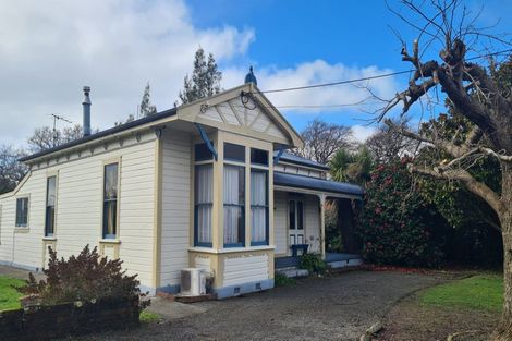 Photo of property in 27 Wood Street, Greytown, 5712