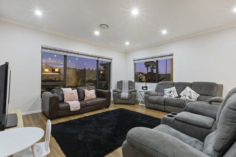 Photo of property in 219 Matua Road, Kumeu, 0810