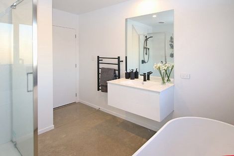 Photo of property in 22 Awatira Drive, Papamoa Beach, Papamoa, 3118