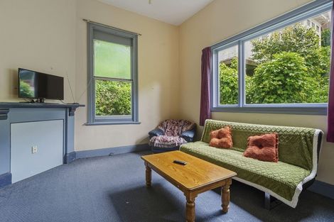 Photo of property in 9 Dundas Street, North Dunedin, Dunedin, 9016