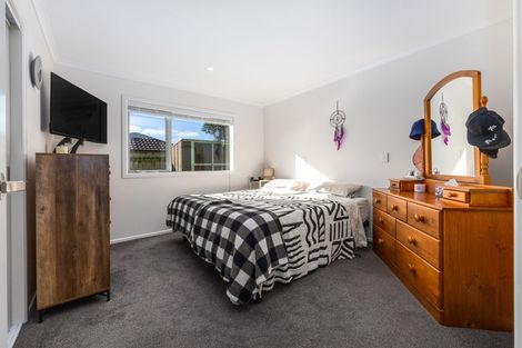 Photo of property in 52a Mako Mako Road, Levin, 5510