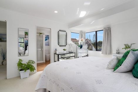 Photo of property in 53 Pohutukawa Avenue, Ohope, 3121