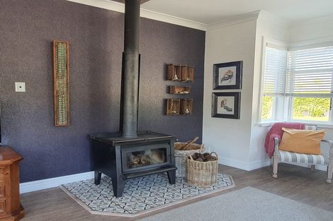 Photo of property in 4 Railway Terrace, Ohau, Levin, 5570