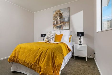 Photo of property in 685a Swanson Road, Swanson, Auckland, 0612