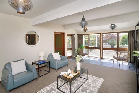 Photo of property in 70b Avonhead Road, Avonhead, Christchurch, 8042