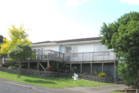 Photo of property in 29 Cedar Heights Avenue, Massey, Auckland, 0614