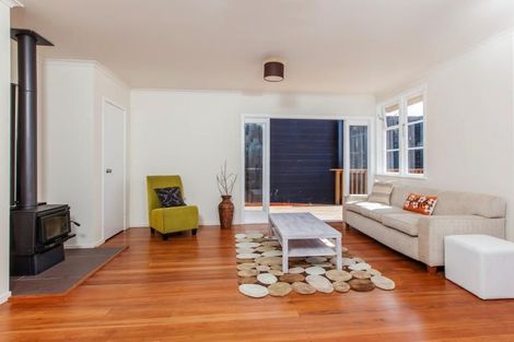 Photo of property in 64 Ernie Pinches Street, Wesley, Auckland, 1041