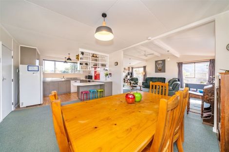Photo of property in 35 Clouston Park Road, Clouston Park, Upper Hutt, 5018