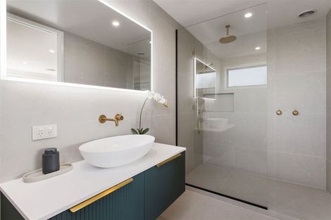 Photo of property in 2/151 Edgeware Road, Edgeware, Christchurch, 8013