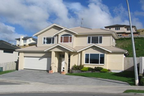 Photo of property in 16 Sandybrow, Churton Park, Wellington, 6037