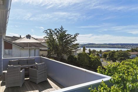 Photo of property in 38 Saint James Street, Richmond Heights, Taupo, 3330